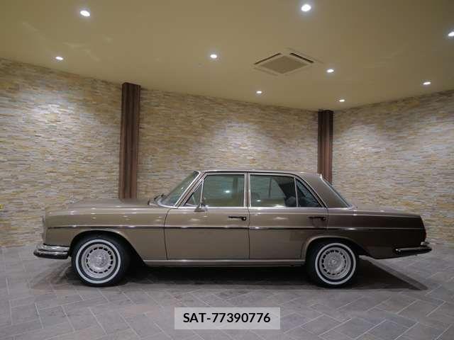 Mercedes Benz S-CLASS 1968-01 1331881-7