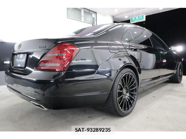 Mercedes Benz S-CLASS 2012-02 1386603-6