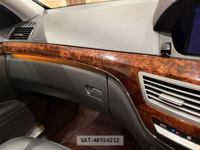 Mercedes Benz S-CLASS 2009-10 1847257-14