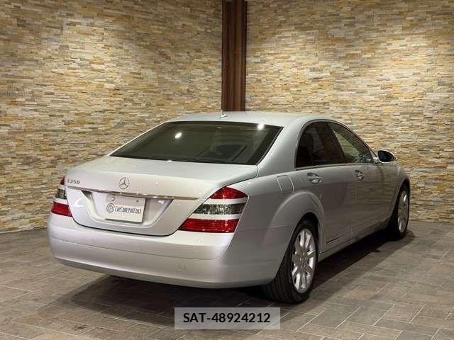 Mercedes Benz S-CLASS 2009-10 1847257-5
