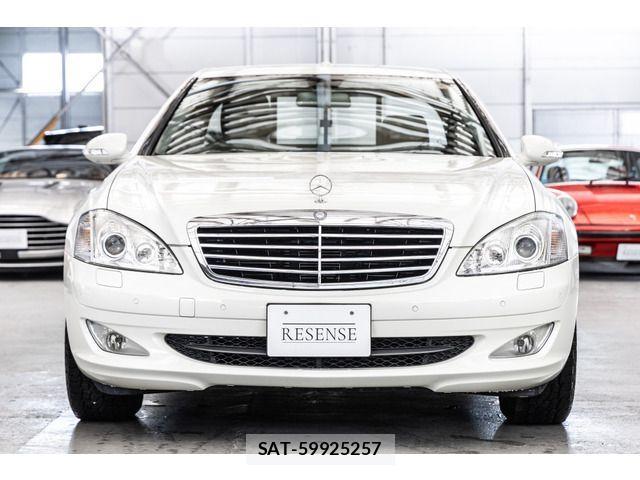 Mercedes Benz S-CLASS 2010-02 3675992-3
