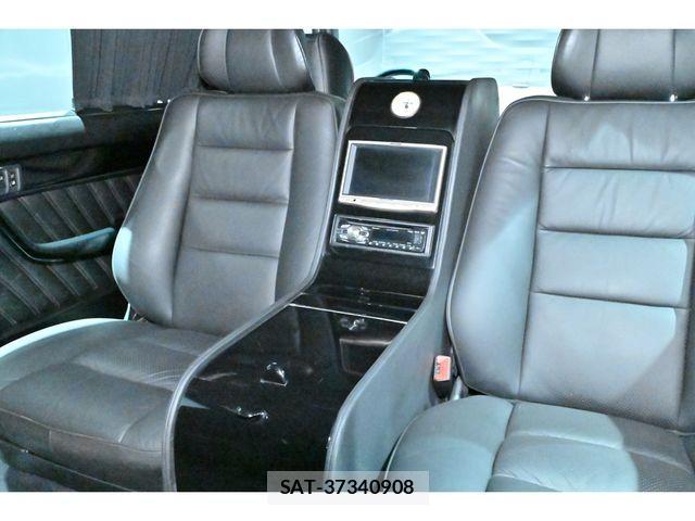 Mercedes Benz S-CLASS 1990-11 3675986-20