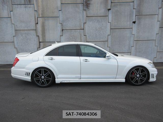Mercedes Benz S-CLASS 2008-02 4110456-11