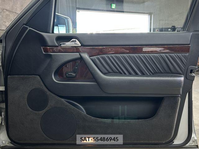 Mercedes Benz S-CLASS 1996-06 5871953-21