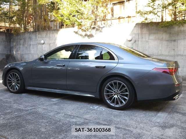 Mercedes Benz S-CLASS 2022-06 7020887-24