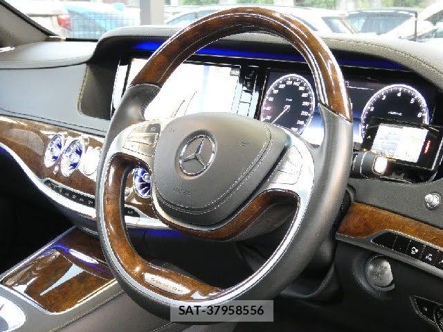 Mercedes Benz S-CLASS 2014-08 7221699-15