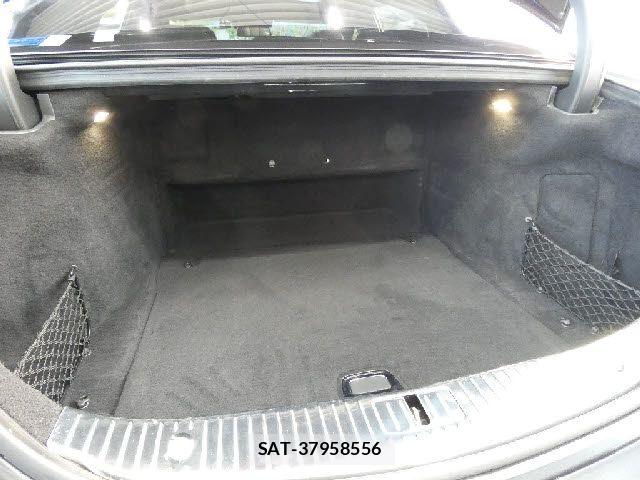 Mercedes Benz S-CLASS 2014-08 7221699-6