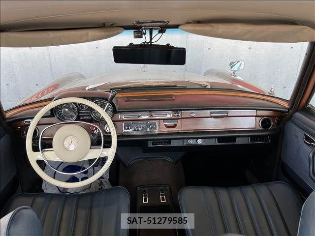 Mercedes Benz S-CLASS 1970-01 7272316-14