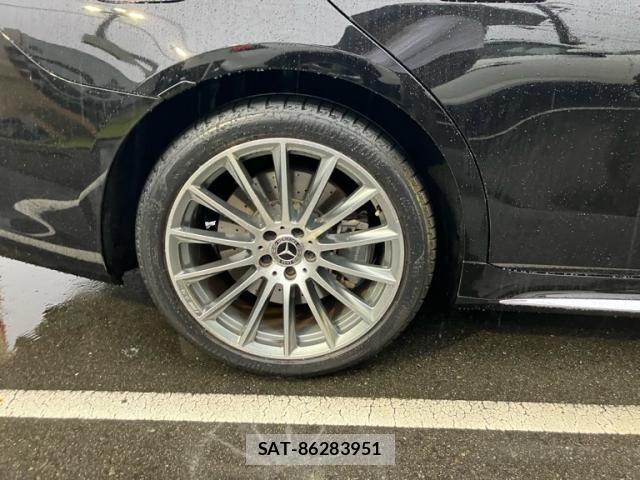 Mercedes Benz S-CLASS 2022-04 7358745-6