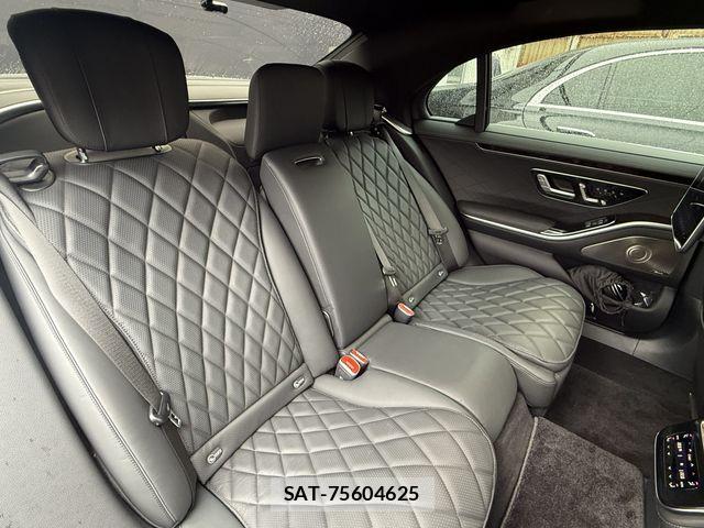 Mercedes Benz S-CLASS 2024-03 7787012-13