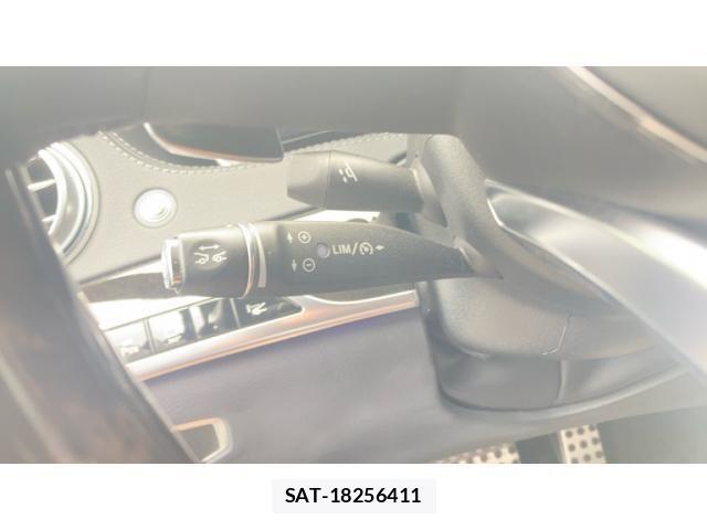 Mercedes Benz S-CLASS 2016-07 7787010-24