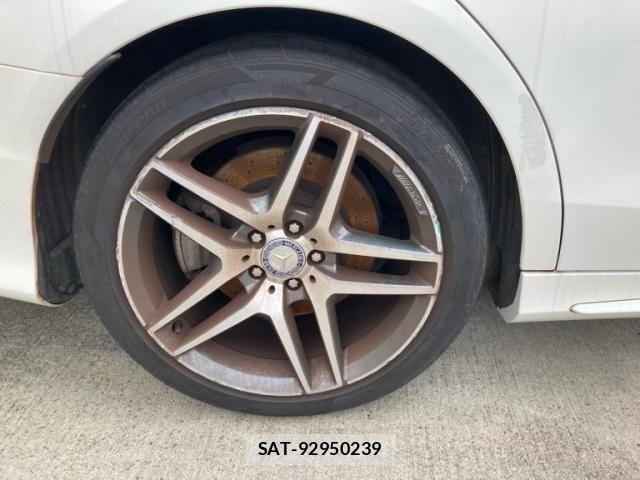 Mercedes Benz S-CLASS 2014-04 7962611-7