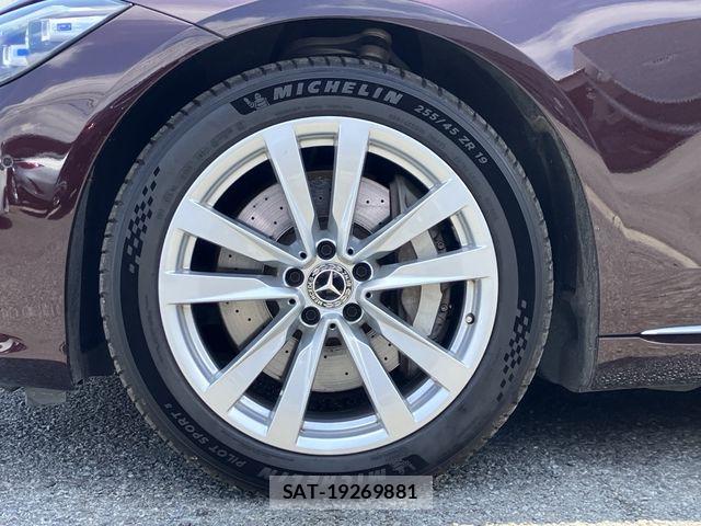 Mercedes Benz S-CLASS 2022-04 7979976-3