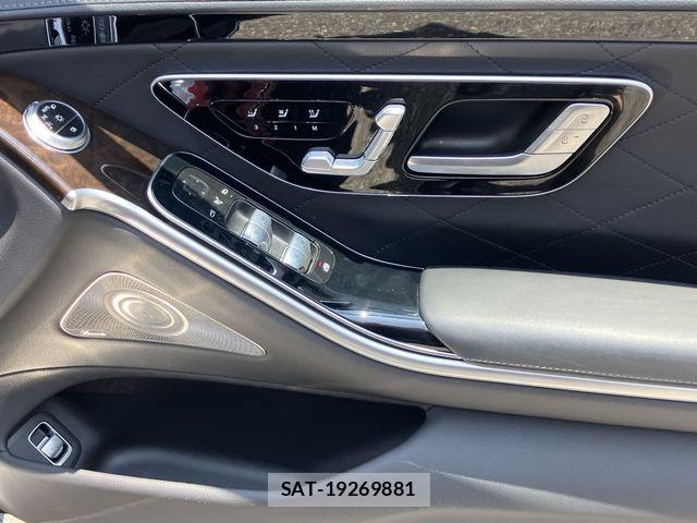 Mercedes Benz S-CLASS 2022-04 7979976-4