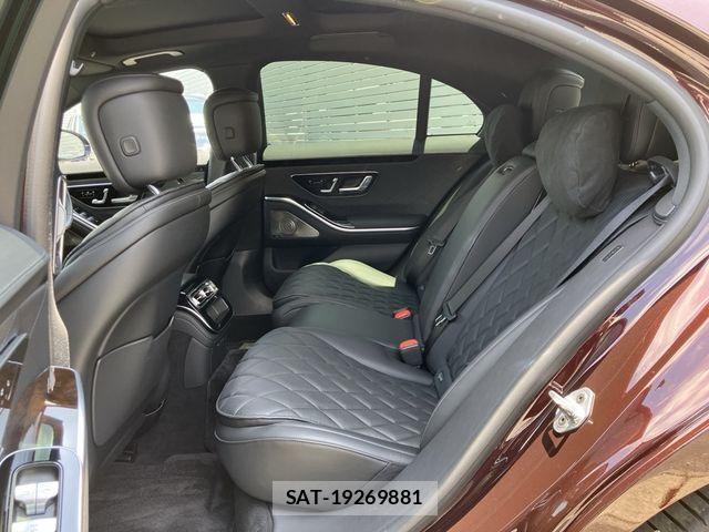 Mercedes Benz S-CLASS 2022-04 7979976-7