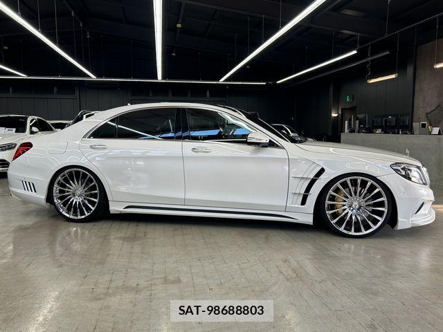 Mercedes Benz S-CLASS 2015-06 8036756-7