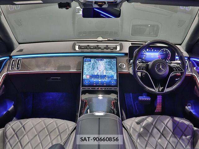 Mercedes Benz S-CLASS 2021-04 8208697-1