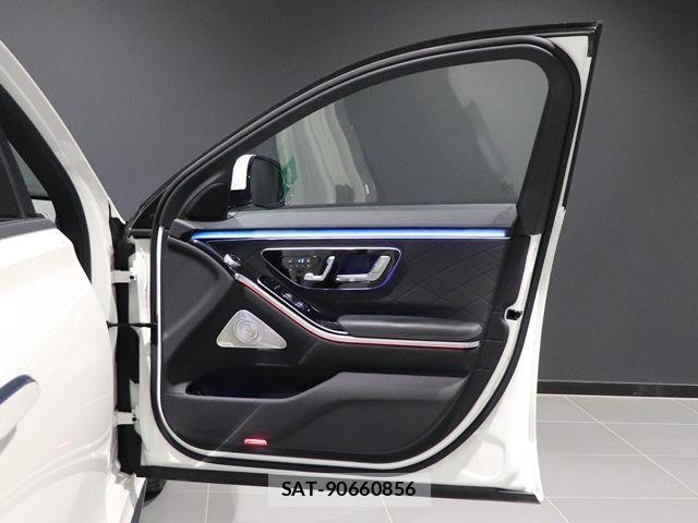 Mercedes Benz S-CLASS 2021-04 8208697-26