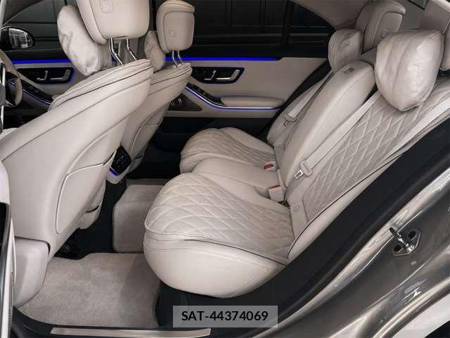 Mercedes Benz S-CLASS 2021-11 8208695-13