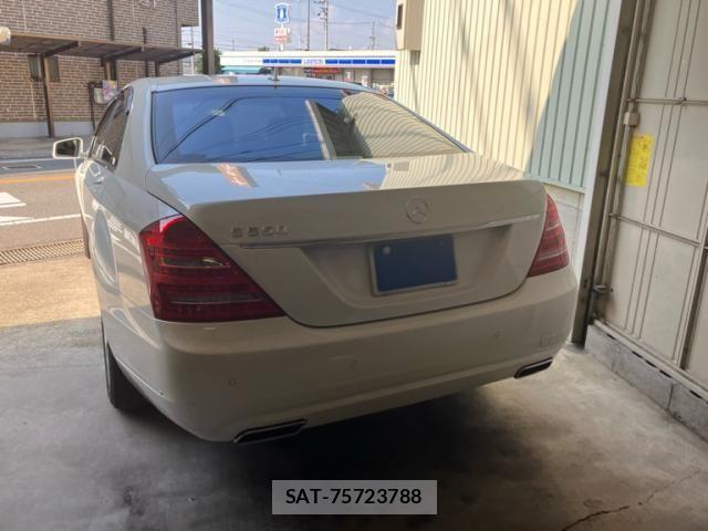 Mercedes Benz S-CLASS 2010-09 8230794-3