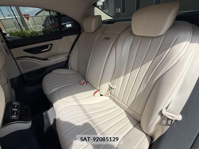 Mercedes Benz S-CLASS 2021-09 8315430-12