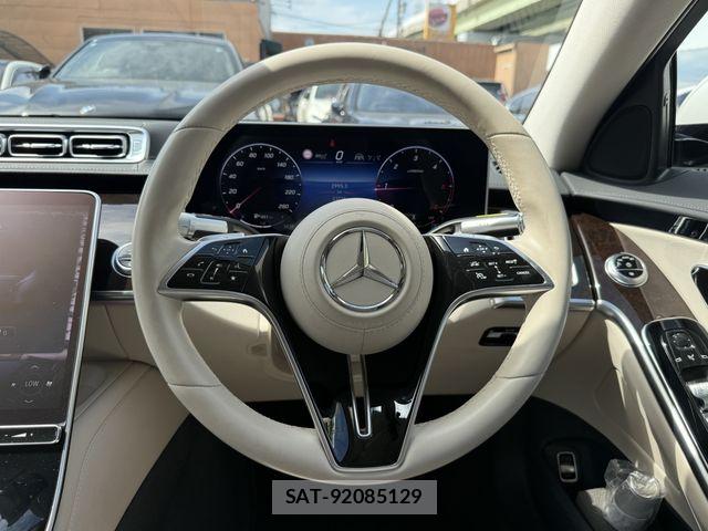 Mercedes Benz S-CLASS 2021-09 8315430-17