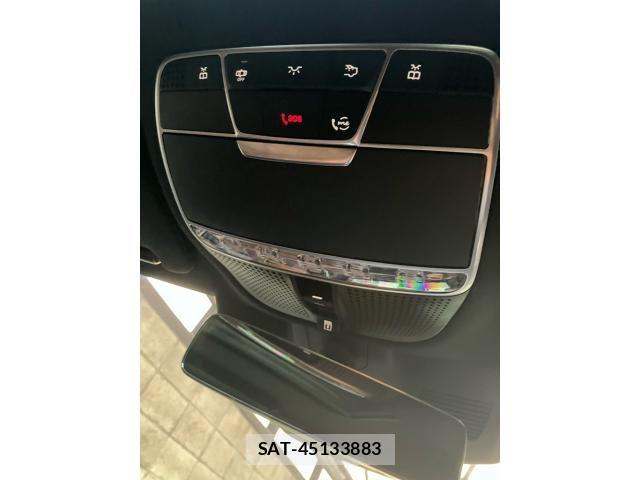 Mercedes Benz S-CLASS 2020-01 8315433-24