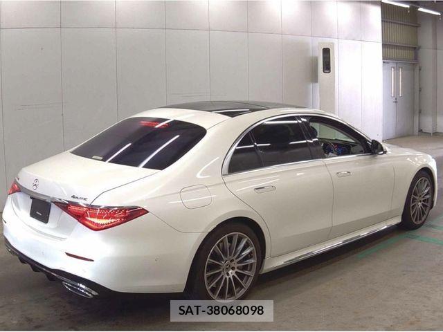 Mercedes Benz S-CLASS 2021-08 8354935-3