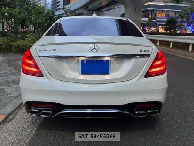 Mercedes Benz S-CLASS 2015-02 8366993-9