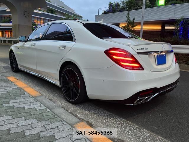 Mercedes Benz S-CLASS 2015-02 8366993-11