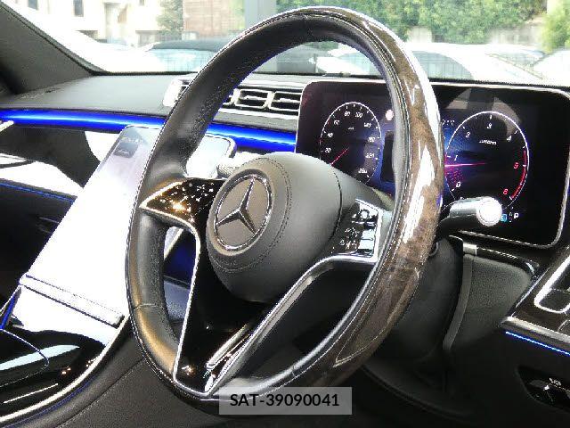 Mercedes Benz S-CLASS 2021-07 8366989-15