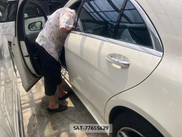 Mercedes Benz S-CLASS 2013-12 8366995-12