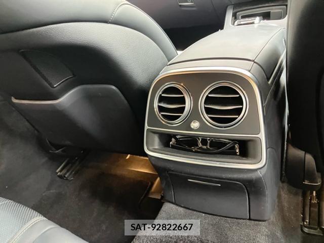 Mercedes Benz S-CLASS 2019-04 8562665-15