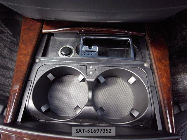 Mercedes Benz S-CLASS 2012-09 8627696-16