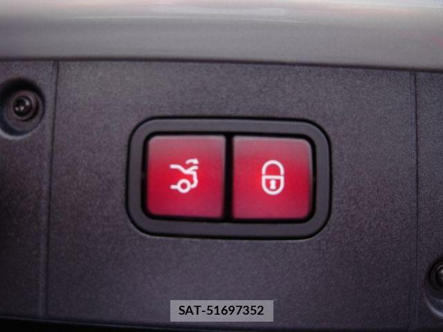 Mercedes Benz S-CLASS 2012-09 8627696-23