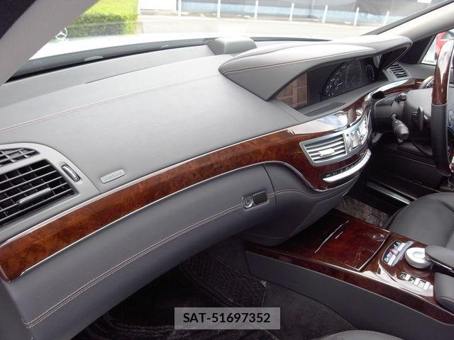 Mercedes Benz S-CLASS 2012-09 8627696-25