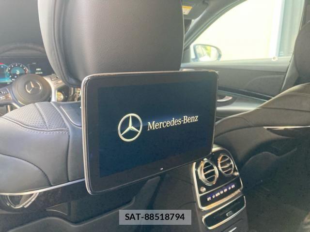 Mercedes Benz S-CLASS 2017-08 8660229-18