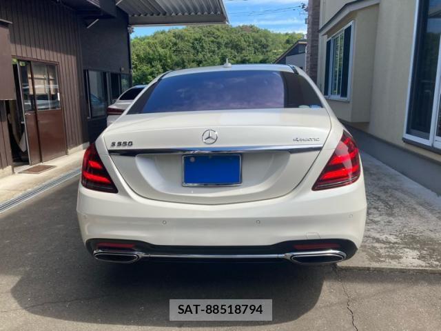 Mercedes Benz S-CLASS 2017-08 8660229-4