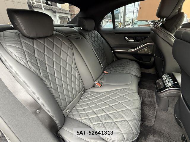 Mercedes Benz S-CLASS 2023-10 8830292-13