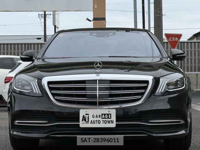 Mercedes Benz S-CLASS 2019-08 8830295-1