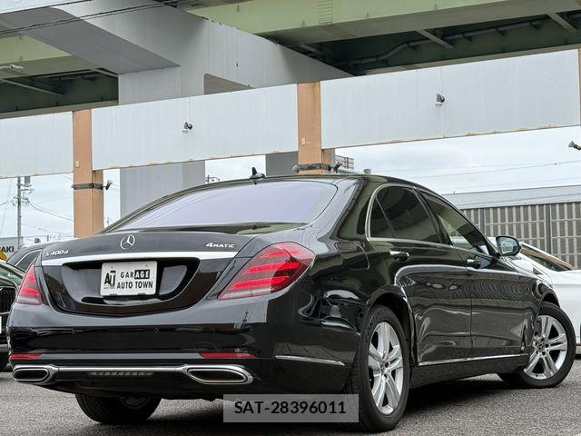 Mercedes Benz S-CLASS 2019-08 8830295-3