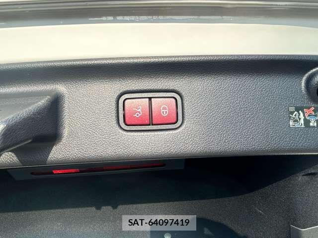 Mercedes Benz S-CLASS 2022-09 8880768-8