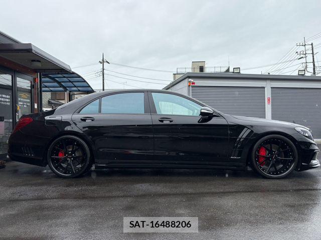 Mercedes Benz S-CLASS 2015-11 8883907-3
