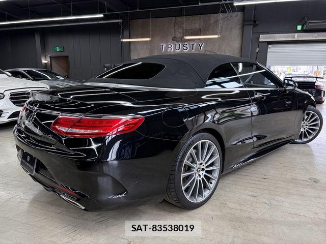 Mercedes Benz S-CLASS 2017-08 8781030-6