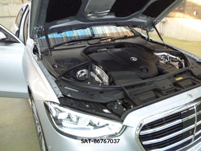 Mercedes Benz S-CLASS 2021-02 1313972-28
