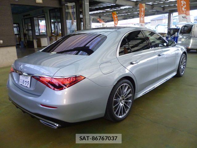 Mercedes Benz S-CLASS 2021-02 1313972-3