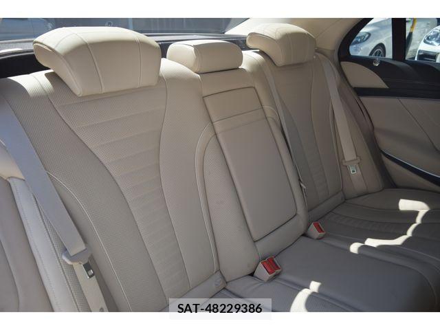 Mercedes Benz S-CLASS 2016-02 1331883-15