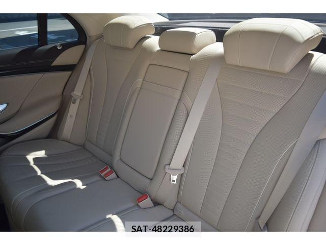 Mercedes Benz S-CLASS 2016-02 1331883-16