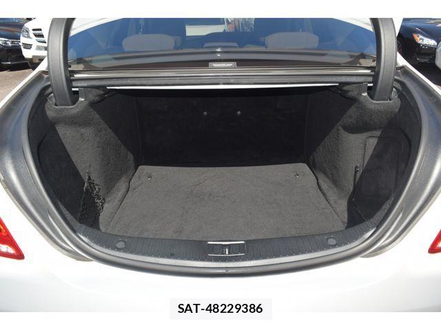 Mercedes Benz S-CLASS 2016-02 1331883-17