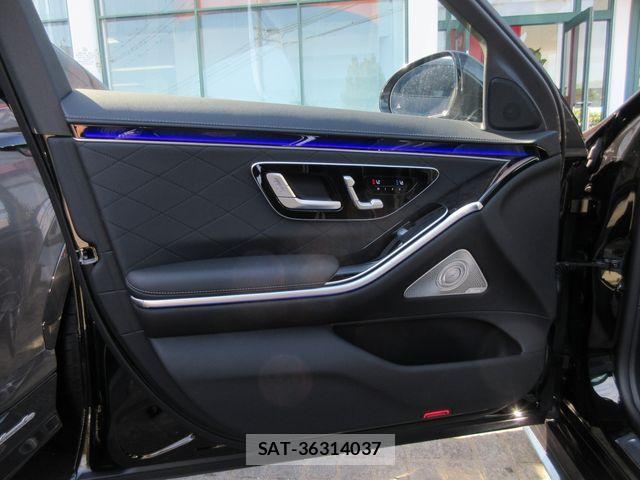 Mercedes Benz S-CLASS 2024-03 1413489-16